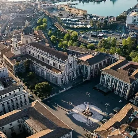 Casa Terme Della Rotonda カターニア